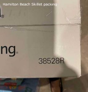 Hamilton Beach 38528R Deep Dish Durathon Ceramic Skillet packing
